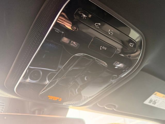 Used 2023 Mercedes-Benz GLC 300 4MATIC image 18