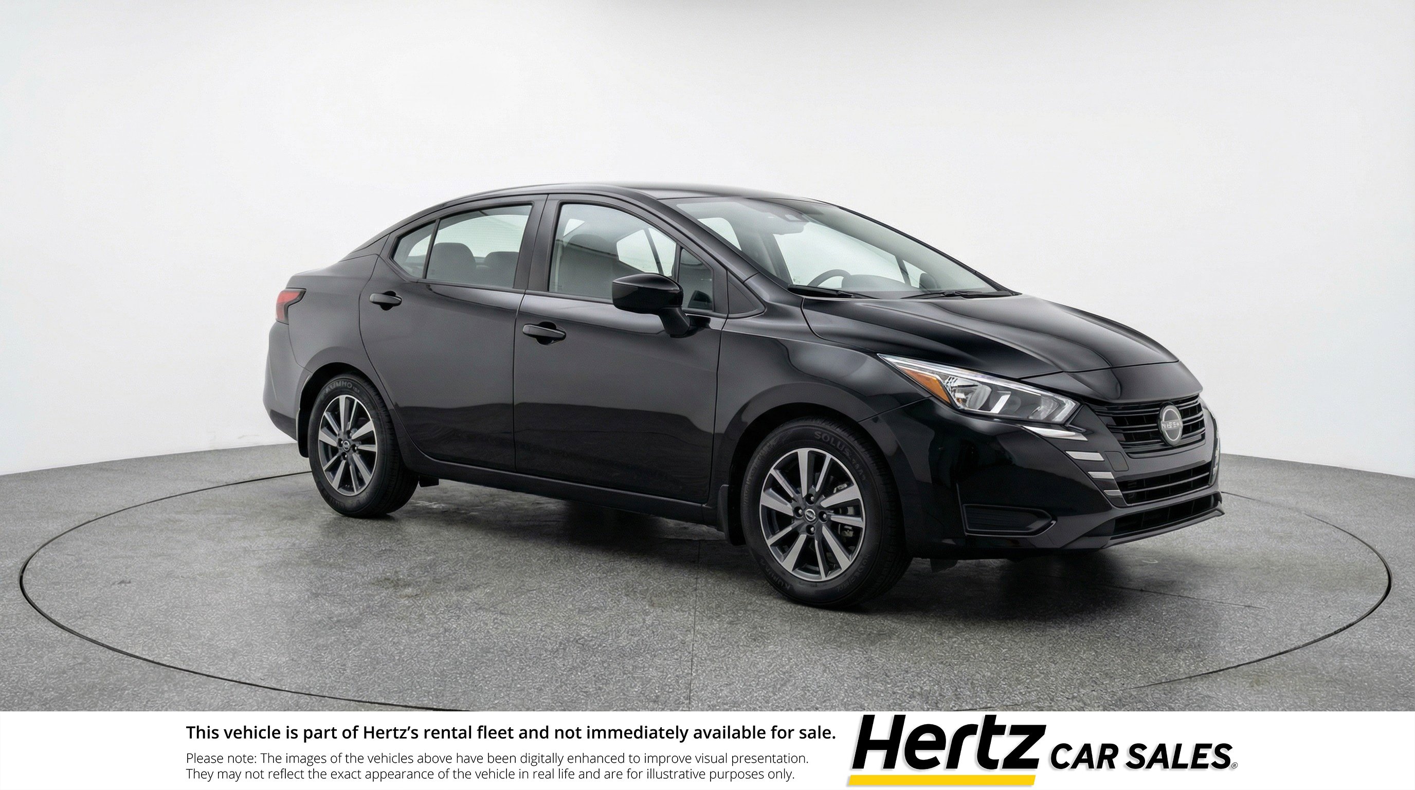 Used 2025 Nissan Versa SV FWD image 1