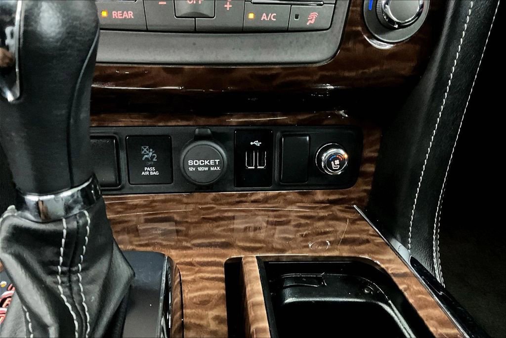 Used 2020 Nissan Armada Platinum w/ Captain's Chairs Package image 16