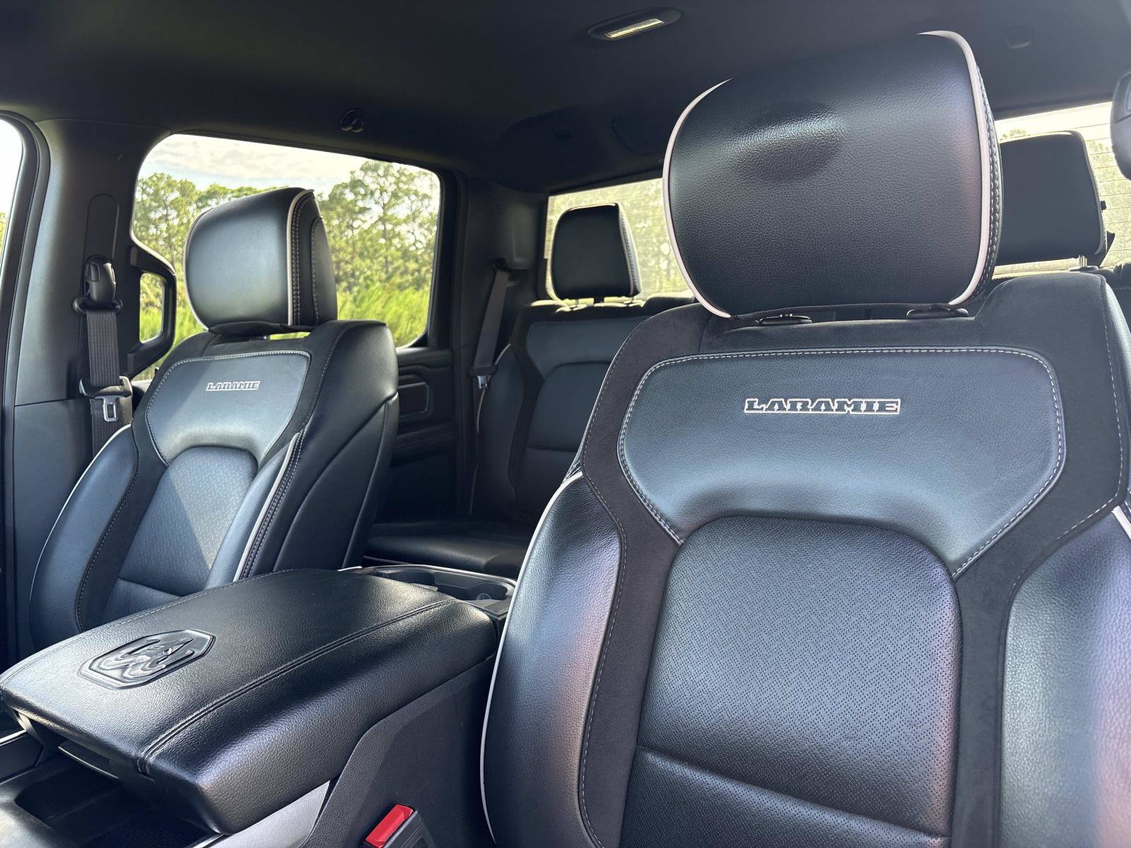Used 2025 RAM 1500 Laramie AWD/4WD image 21