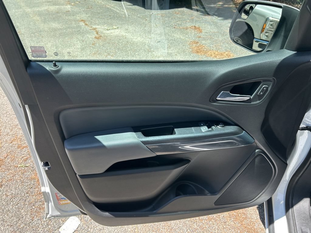 Used 2020 Chevrolet Colorado Z71 AWD/4WD image 13