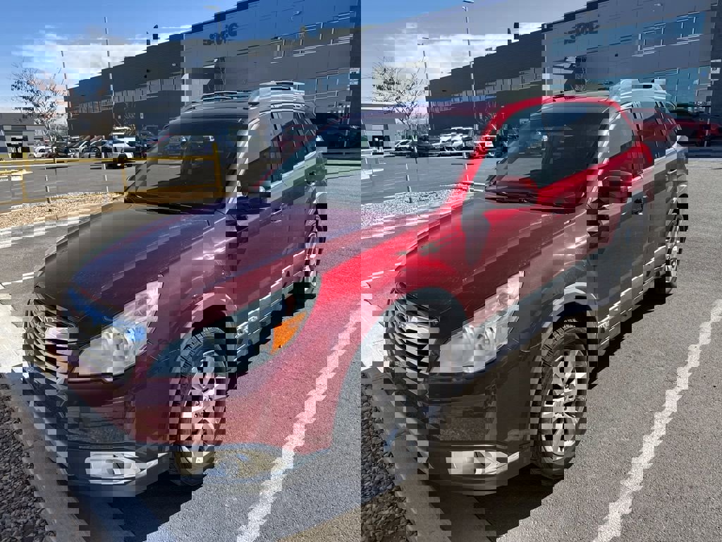 Used 2012 Subaru Outback 2.5i Limited image 1