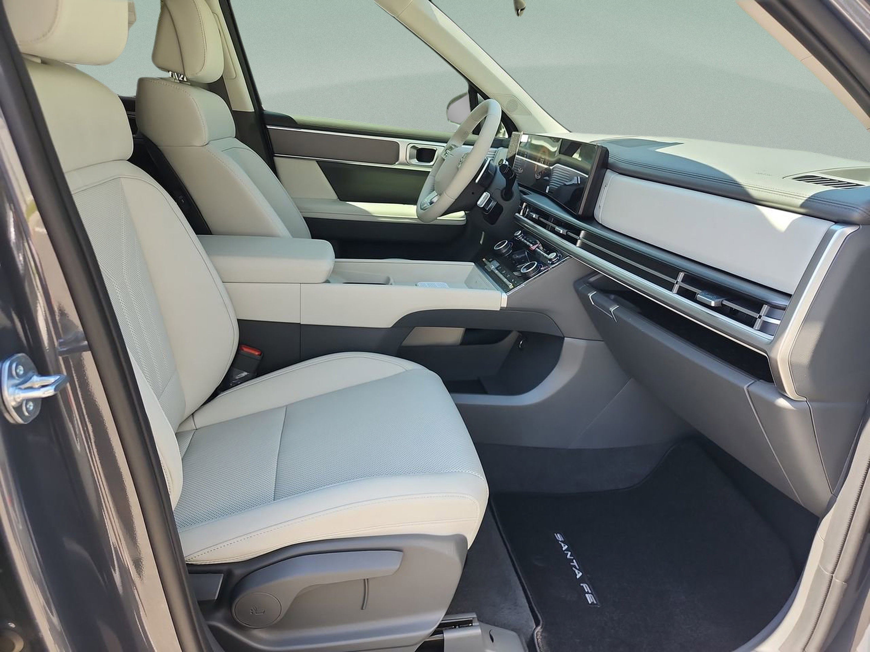New 2026 Hyundai Santa Fe SEL FWD image 18