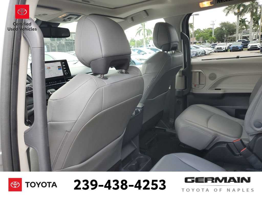 Certified 2022 Toyota Sienna XLE FWD image 22