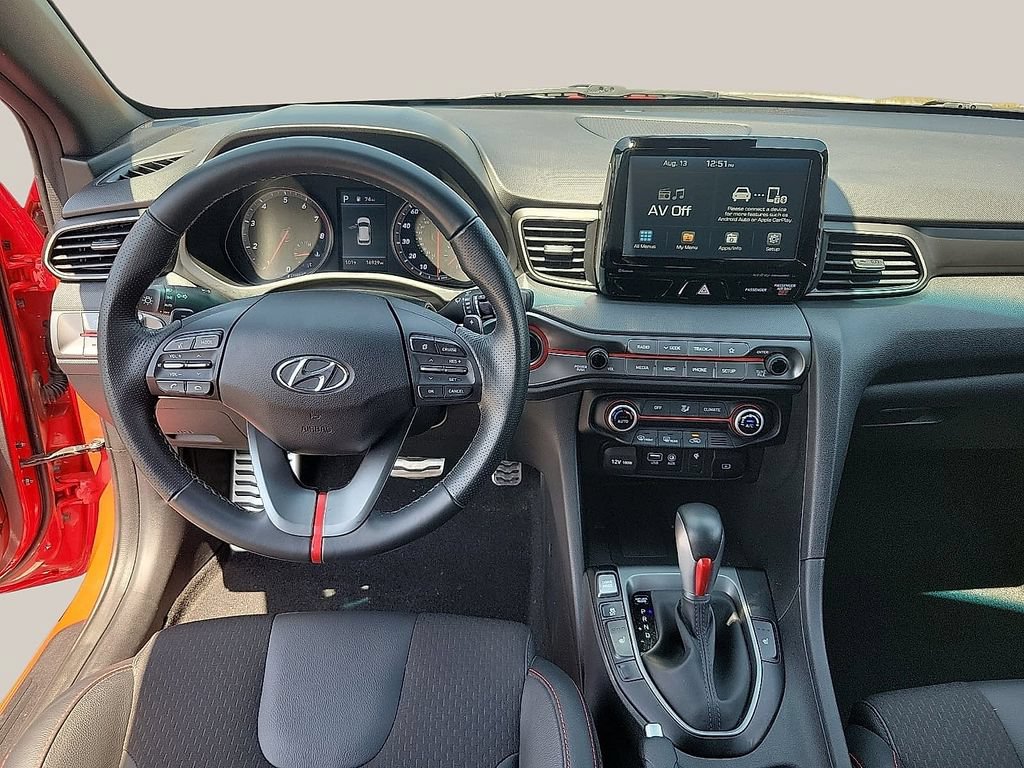 Used 2020 Hyundai Veloster FWD image 10