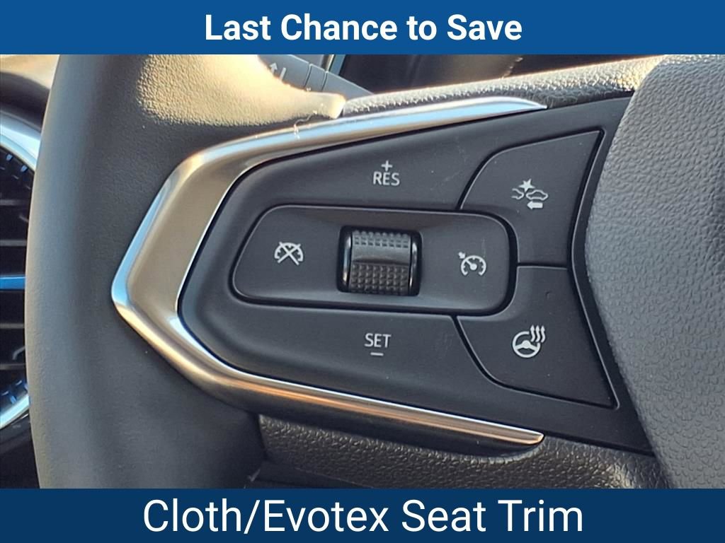 New 2025 Chevrolet Trax LT w/ Driver Confidence Package image 16