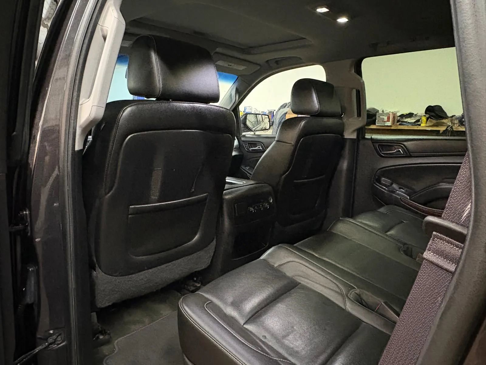 Used 2015 GMC Yukon SLT image 28