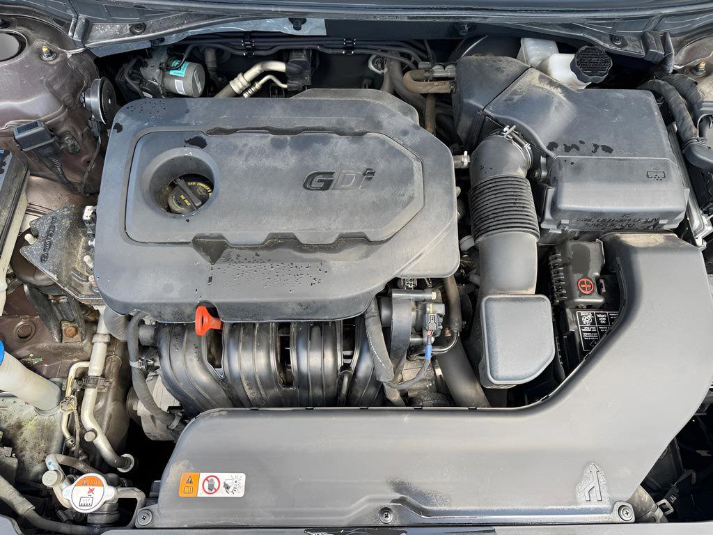 Used 2016 Hyundai Sonata Sport w/ Option Group 1V FWD image 12