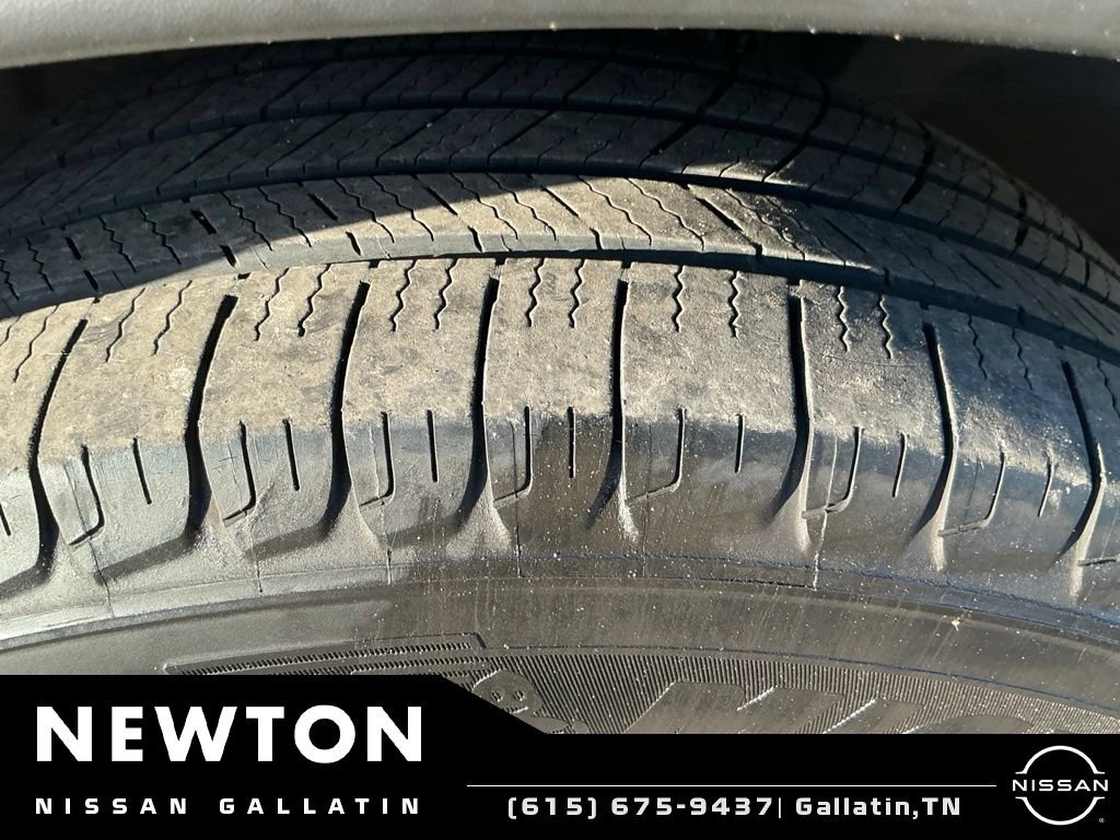 Used 2018 Nissan Rogue S FWD image 16