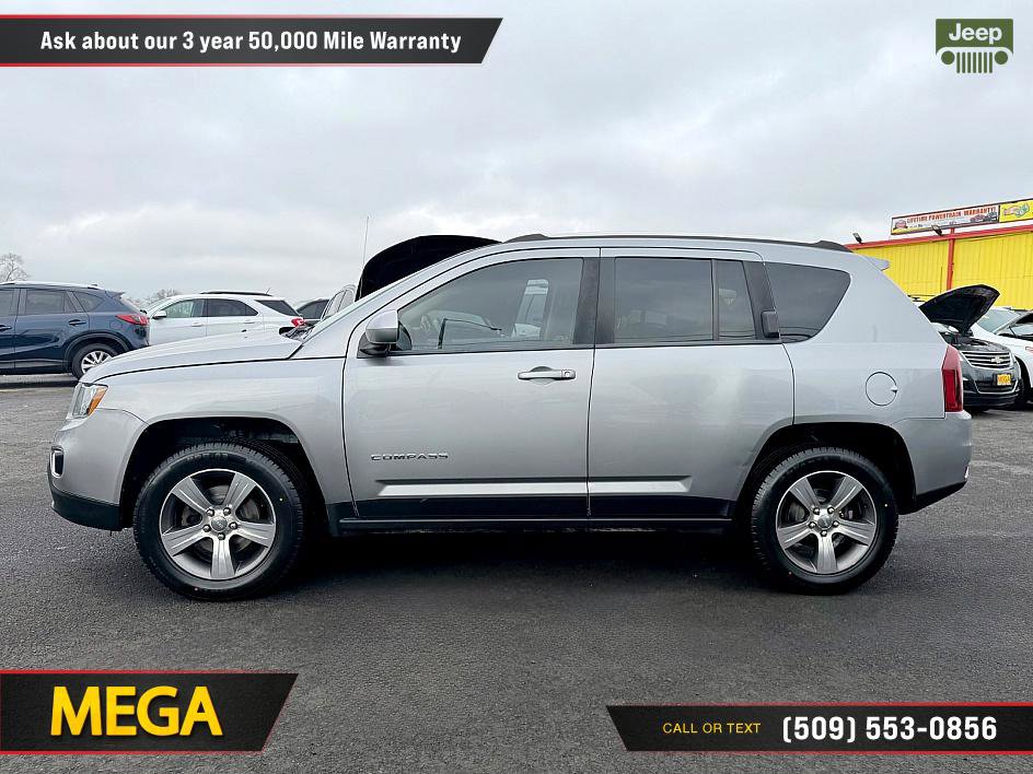 Used 2016 Jeep Compass High Altitude image 7