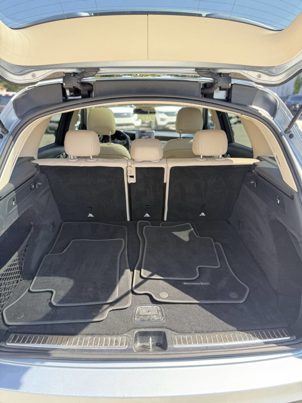 Used 2018 Mercedes-Benz GLC 300 GLC 300 4MATIC AWD 4dr SUV image 20