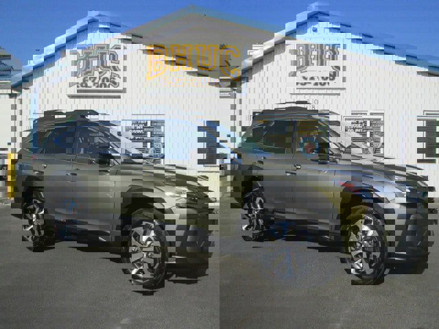 Used 2023 Subaru Outback Premium