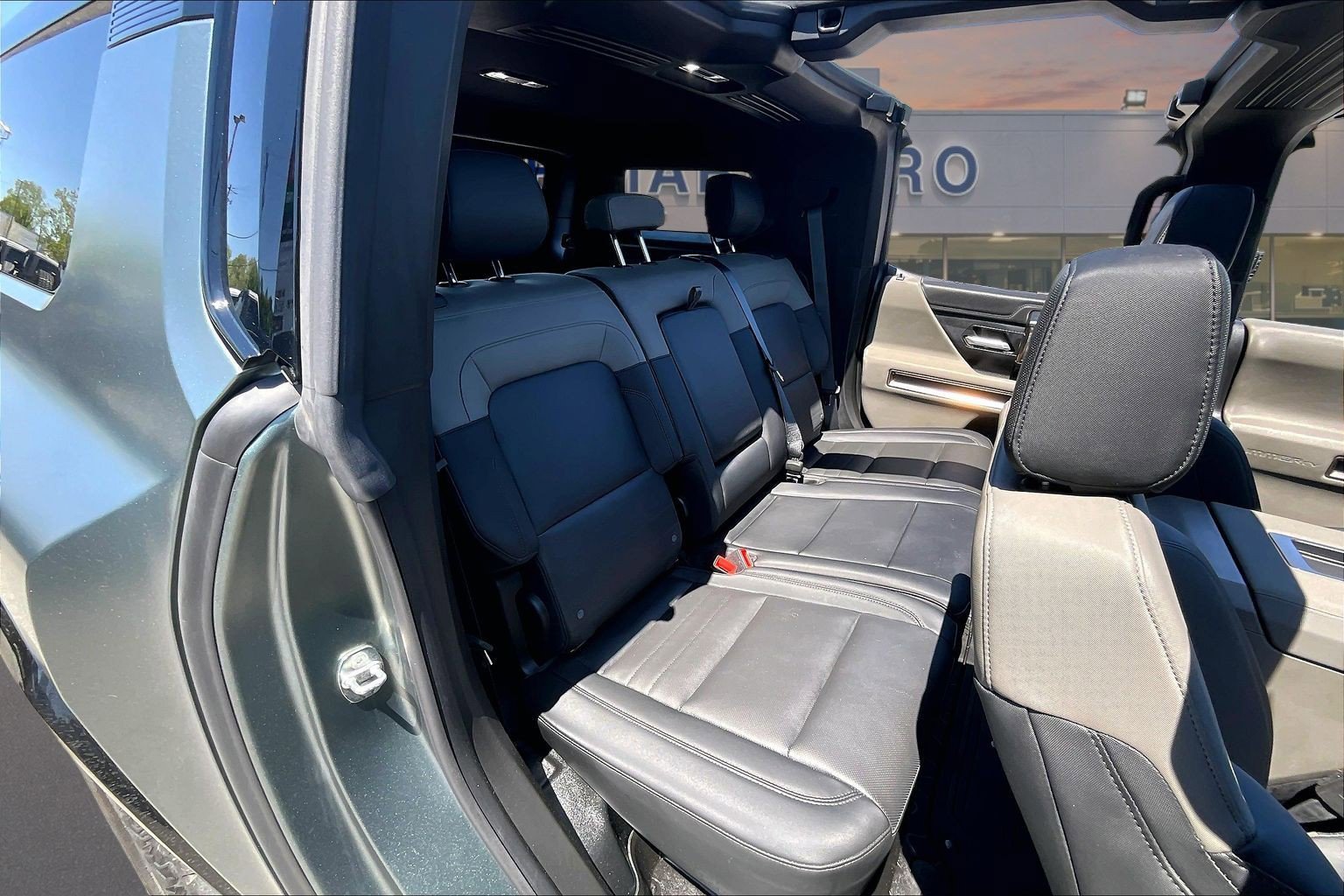 Used 2024 GMC Hummer EV 3X AWD/4WD image 27
