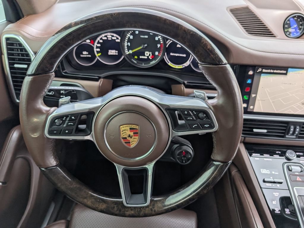 Certified 2022 Porsche Cayenne E-Hybrid image 21