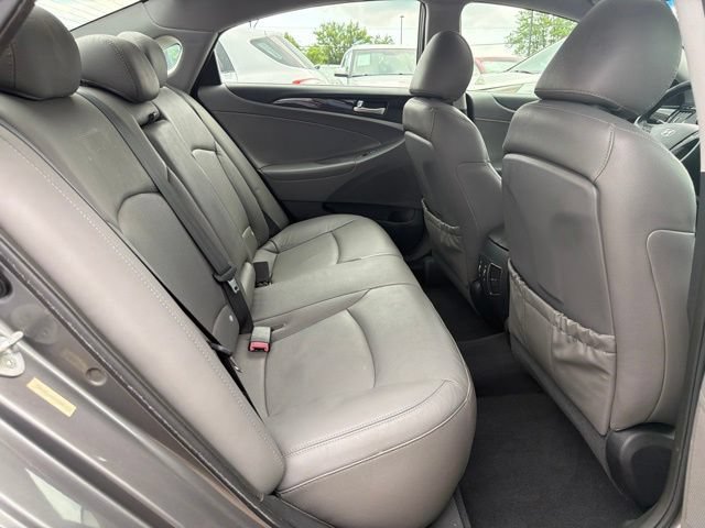 Used 2011 Hyundai Sonata Limited w/ Navigation Pkg 5 FWD image 24