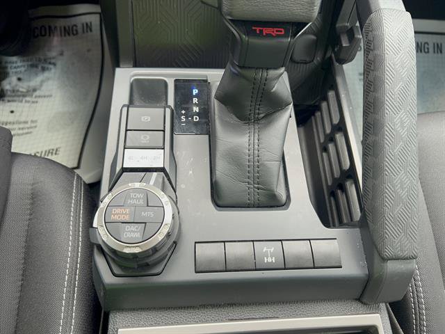 Used 2025 Toyota Tacoma TRD Off-Road AWD/4WD image 23