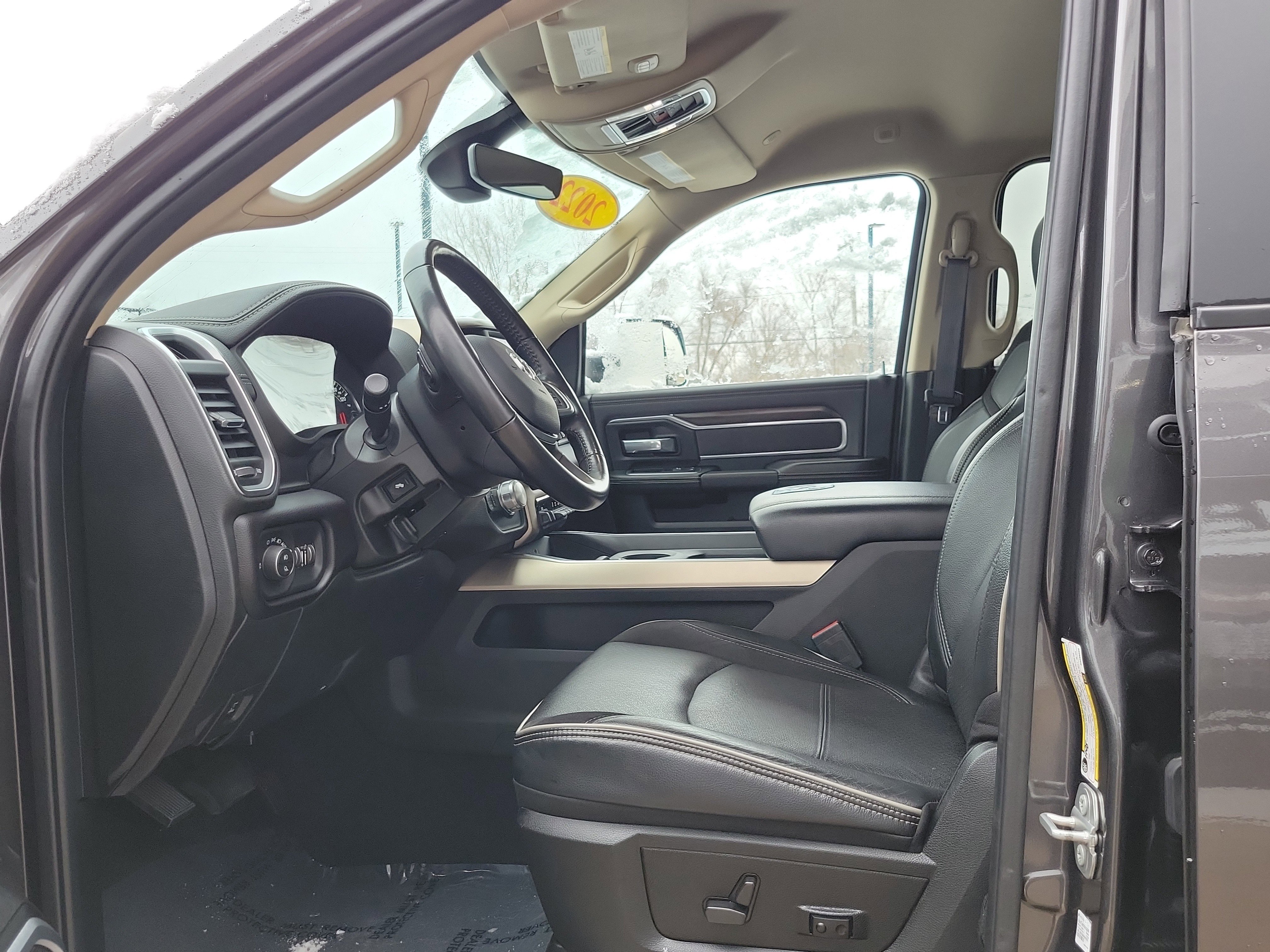 Used 2022 RAM 2500 Laramie w/ Protection Group image 8