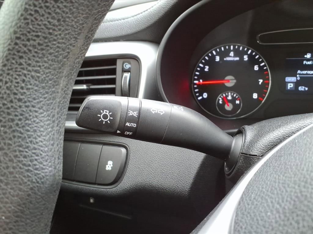 Used 2020 Kia Sorento L image 22