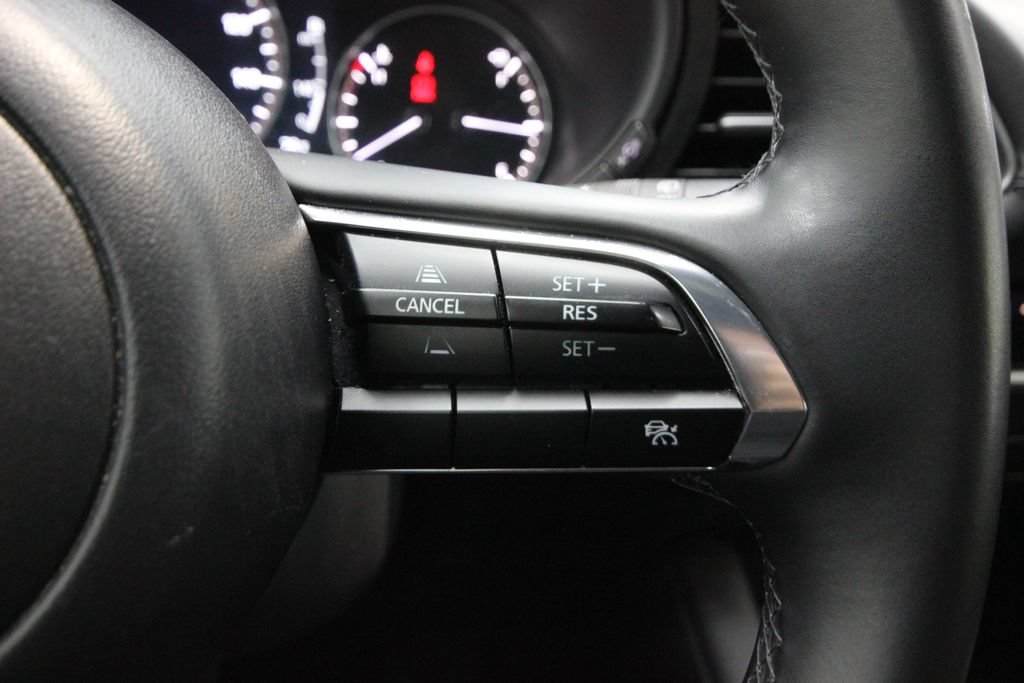 Used 2024 MAZDA MAZDA3 s FWD image 17