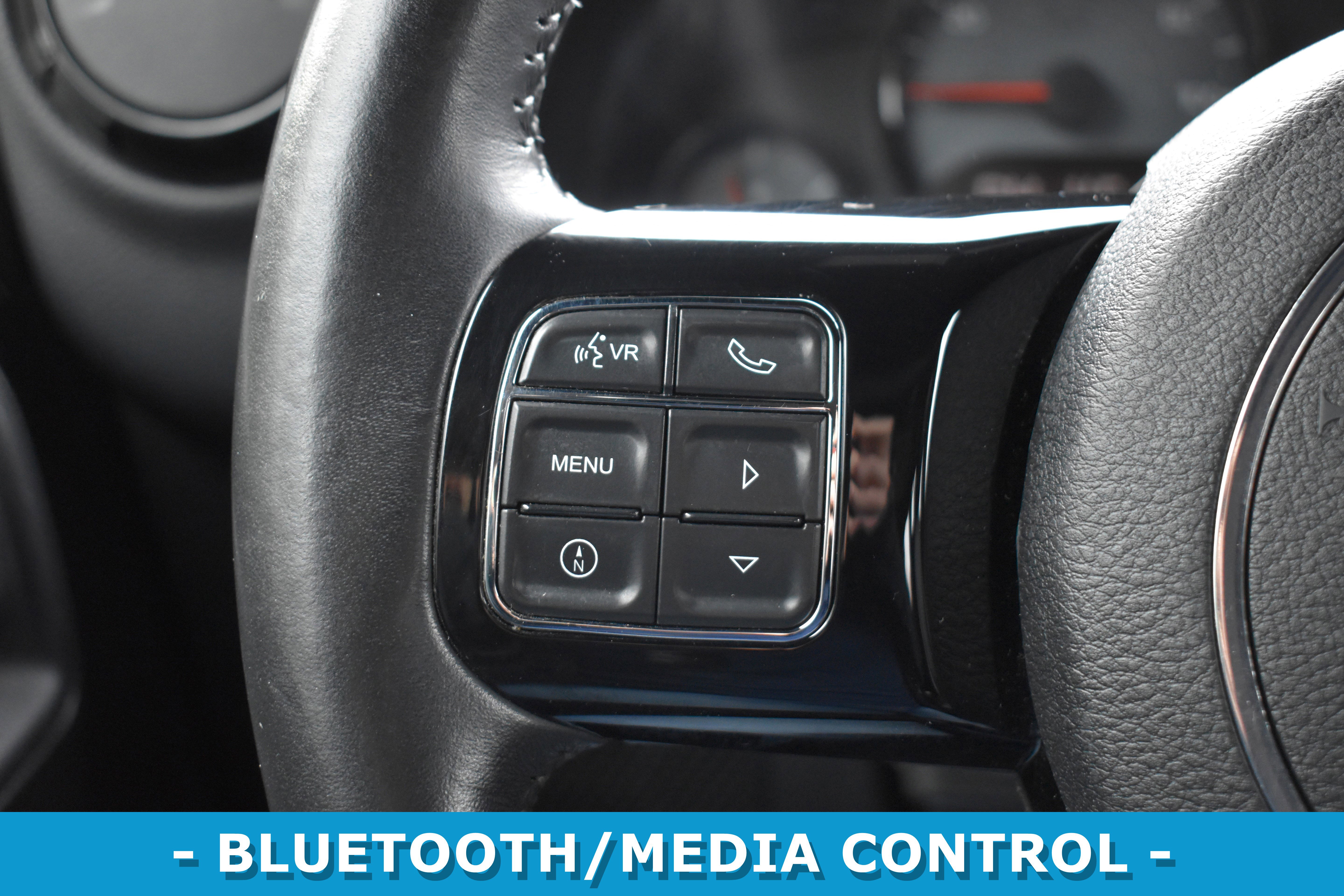 Used 2017 Jeep Wrangler Unlimited Sahara image 12