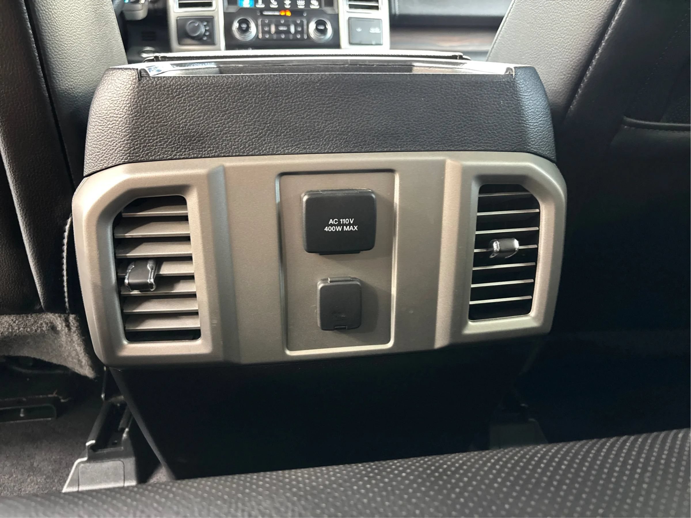 Used 2016 Ford F150 Lariat w/ Equipment Group 502A Luxury AWD/4WD image 25