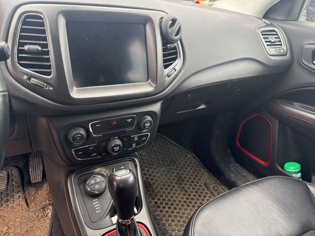 Used 2018 Jeep Compass Trailhawk w/ Leather Interior Group image 13