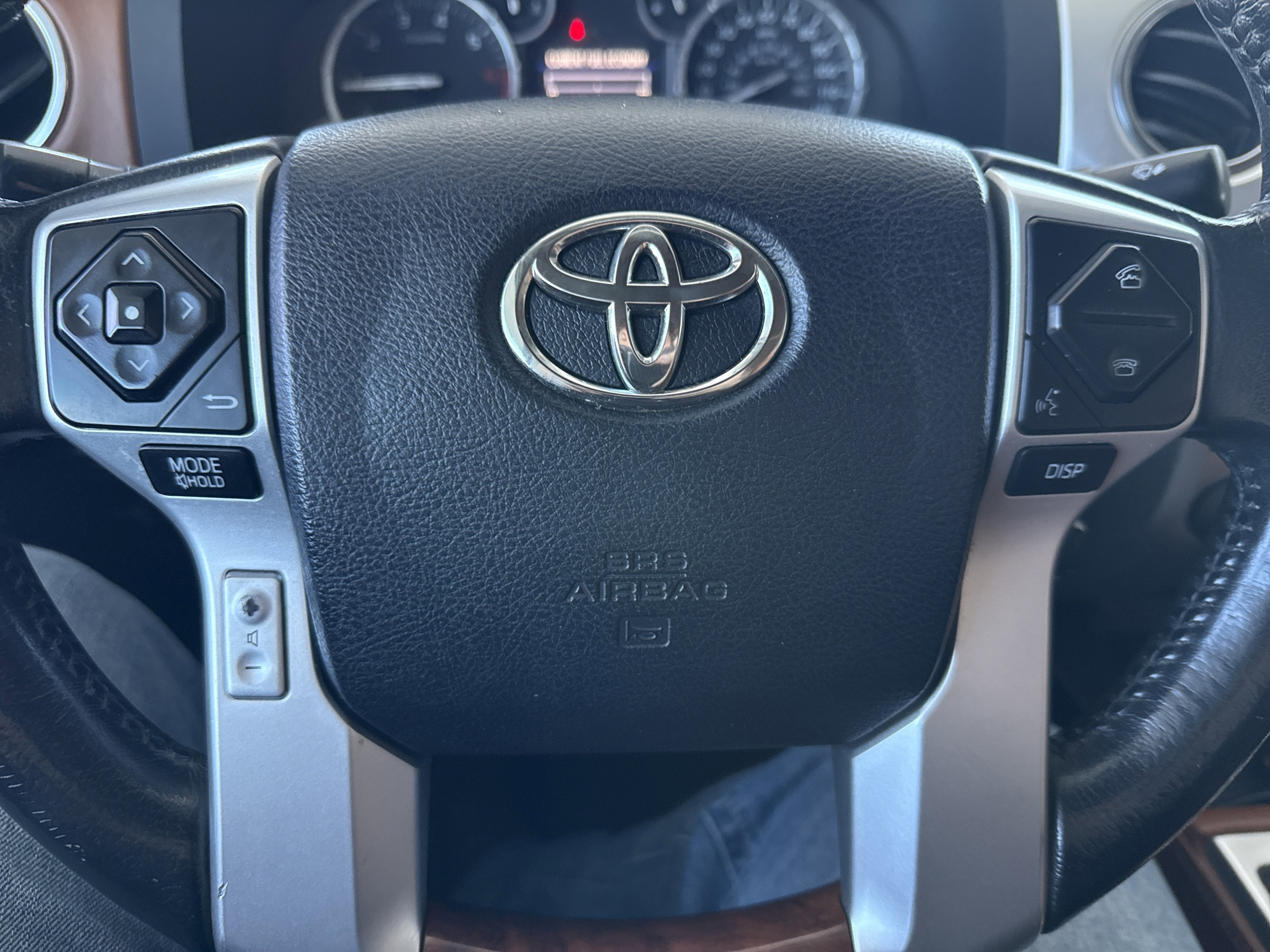 Used 2015 Toyota Tundra 1794 Edition image 35