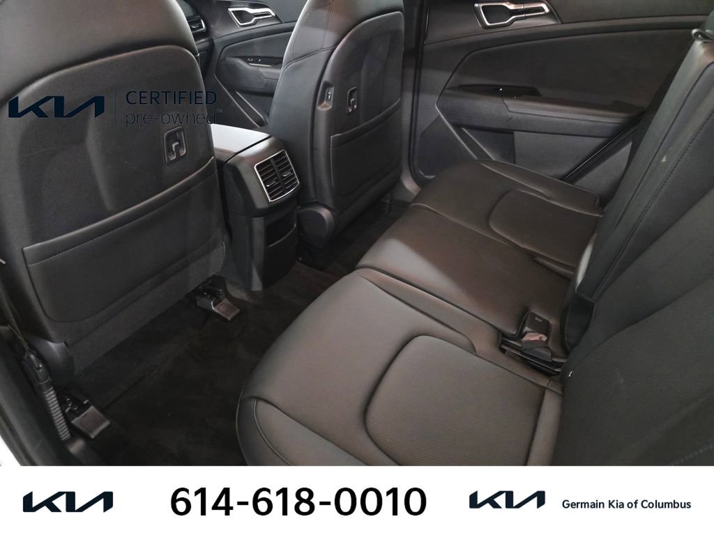 Certified 2025 Kia Sportage EX image 20