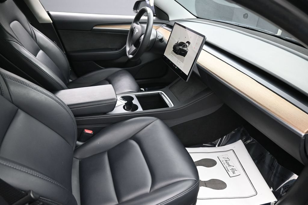 Used 2023 Tesla Model 3 Standard Range RWD image 30