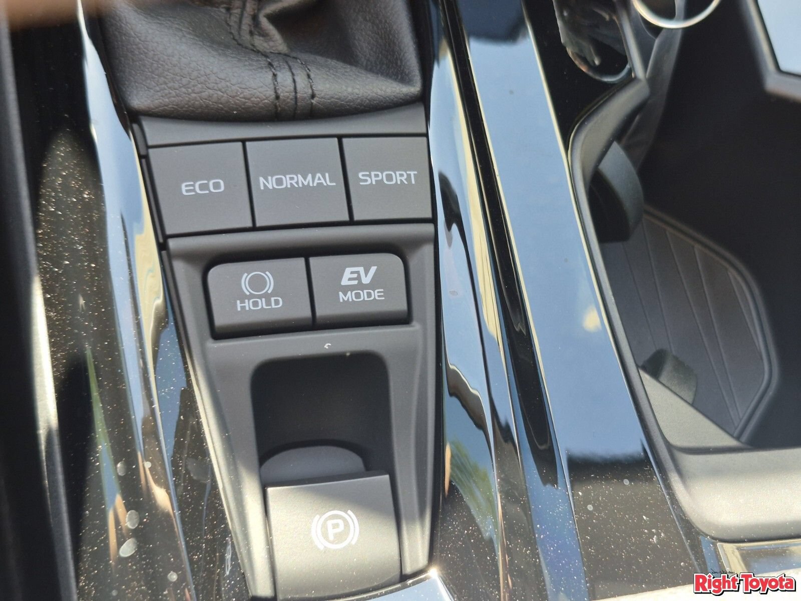 New 2026 Toyota Camry XLE FWD image 30