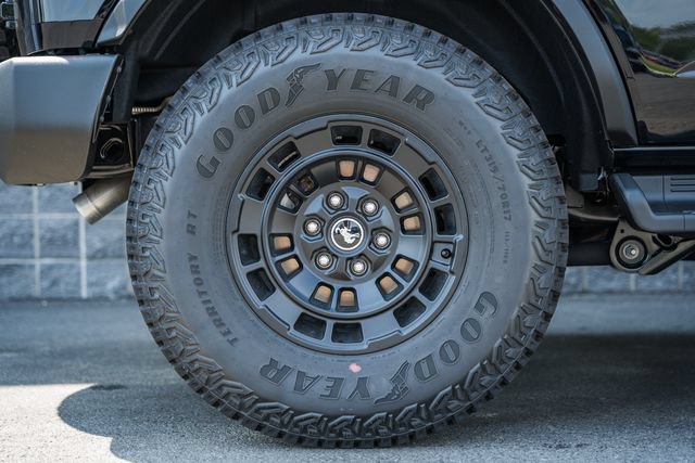 Used 2026 Ford Bronco Outer Banks w/ Sasquatch Package AWD/4WD image 28