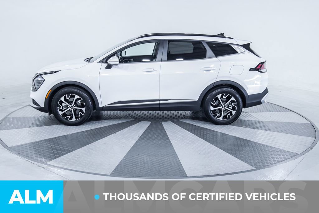 Used 2025 Kia Sportage EX w/ Premium Package FWD image 4