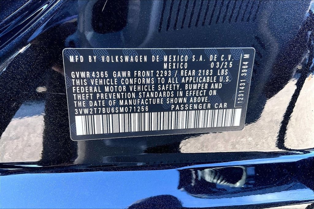 Used 2025 Volkswagen Jetta GLI Autobahn image 43