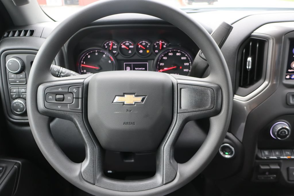 New 2026 Chevrolet Silverado 2500 Custom w/ Custom Value Package AWD/4WD image 8