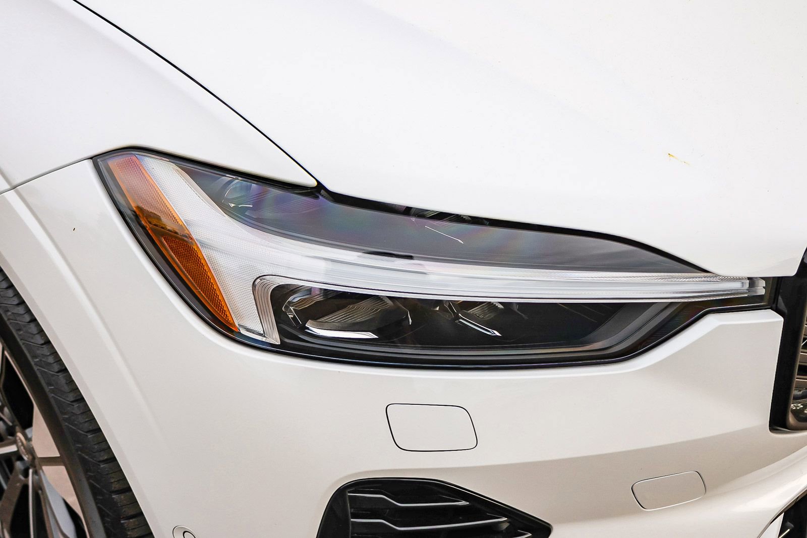 New 2026 Volvo XC60 T8 Plus w/ Climate Package image 15