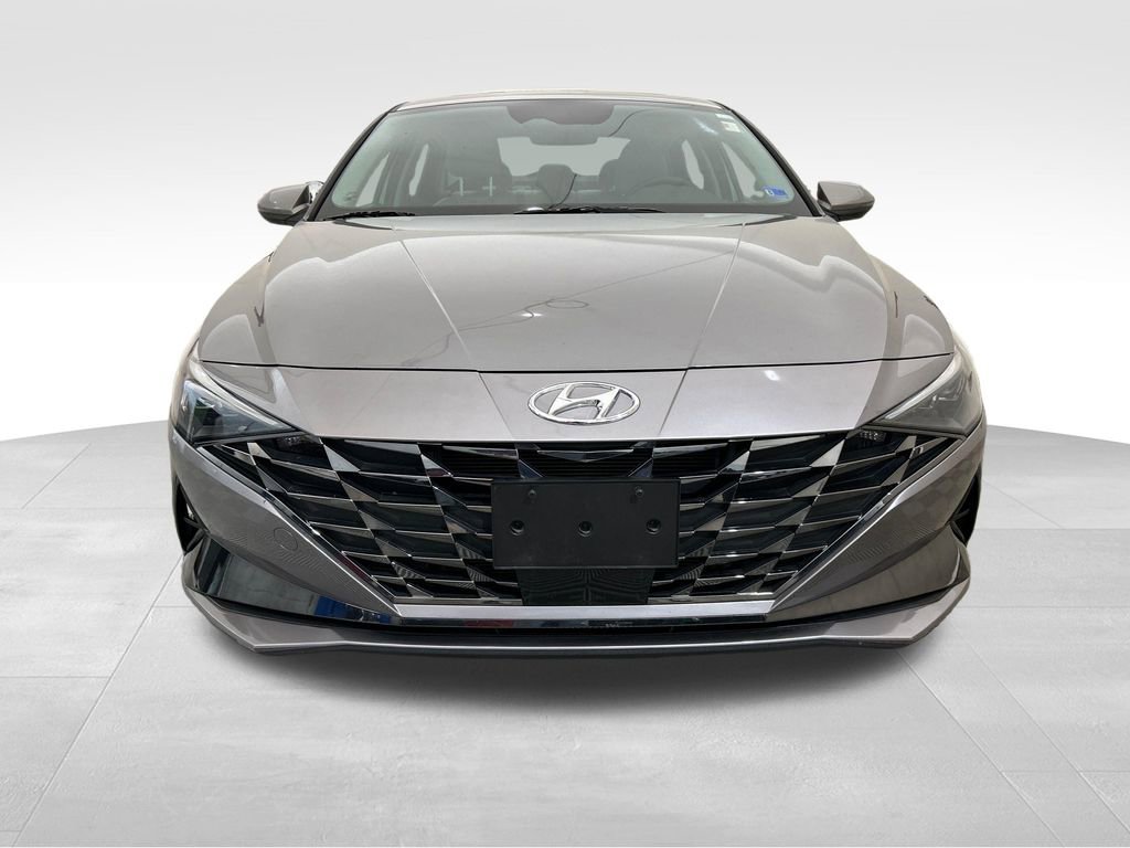 Used 2023 Hyundai Elantra Limited FWD image 9