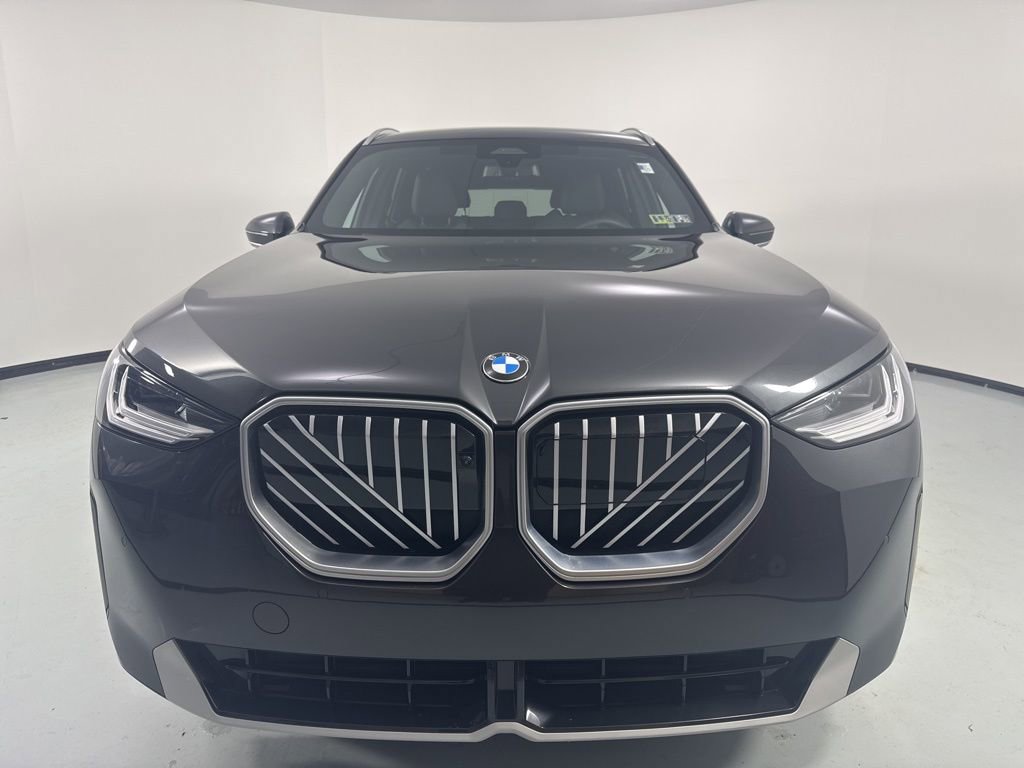 Certified 2025 BMW X3 xDrive30i w/ Premium Package image 2