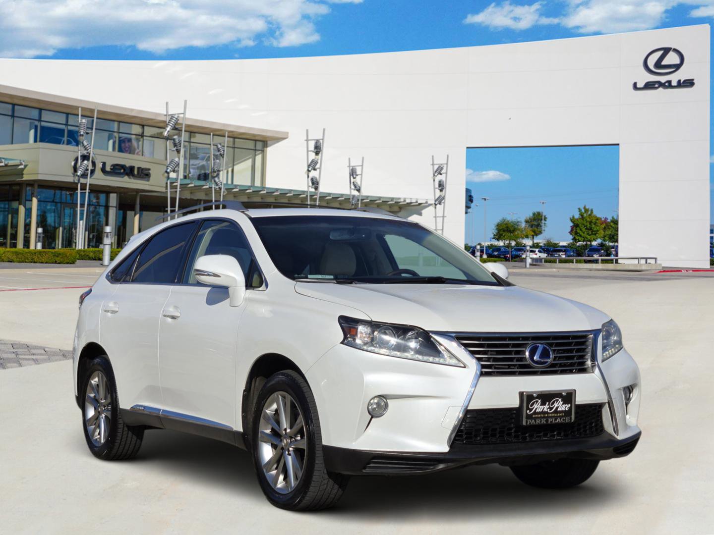 Used 2013 Lexus RX 450h AWD image 2