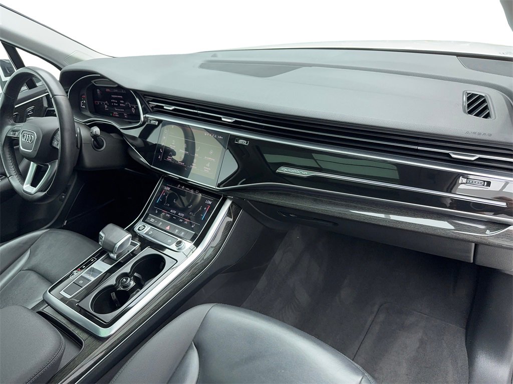 Used 2021 Audi Q7 3.0T Premium Plus image 44