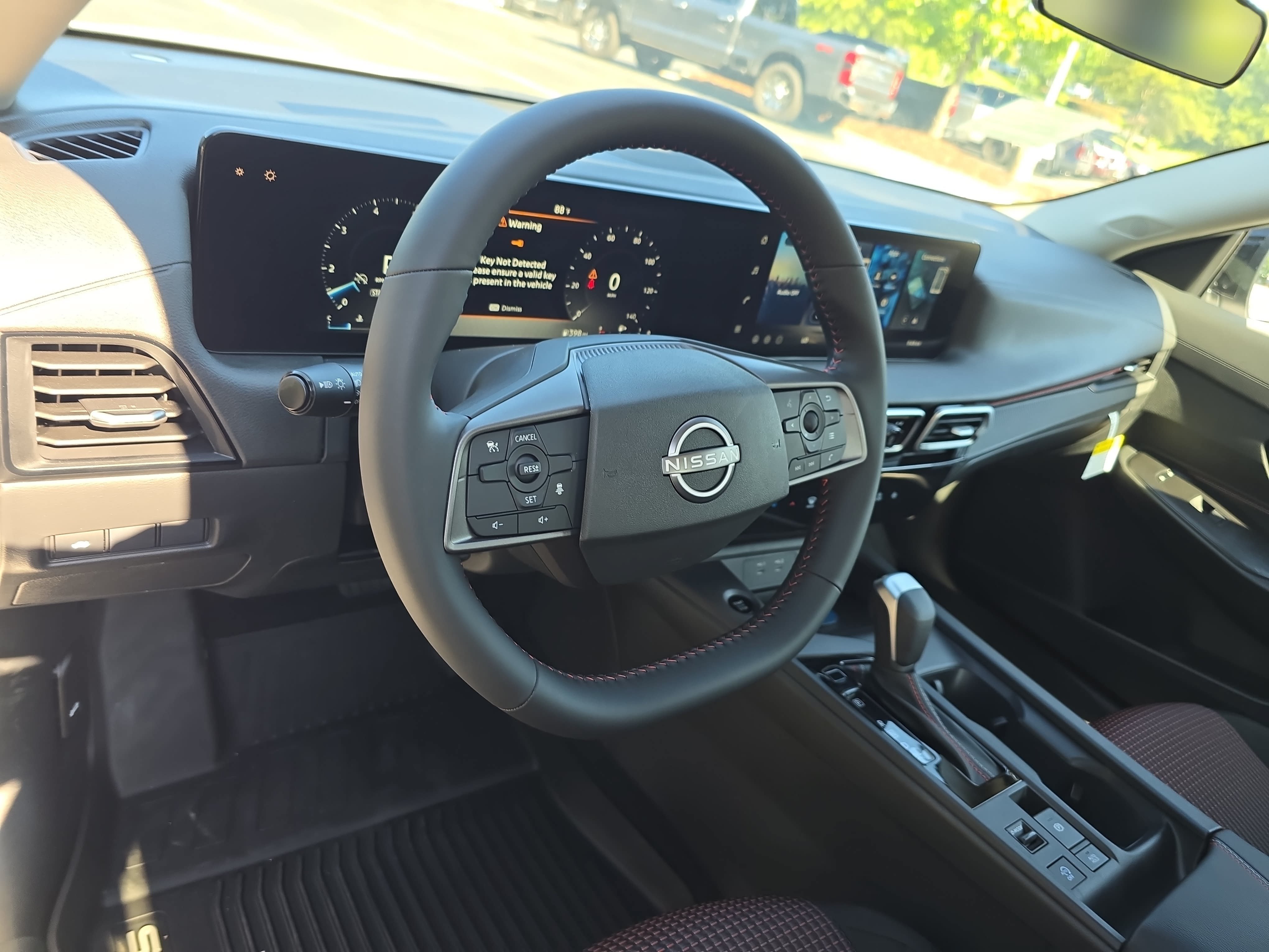 New 2027 Nissan Sentra SR w/ Floor Mat Package FWD image 15