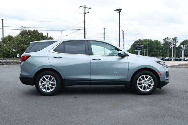Used 2024 Chevrolet Equinox LT FWD image 4