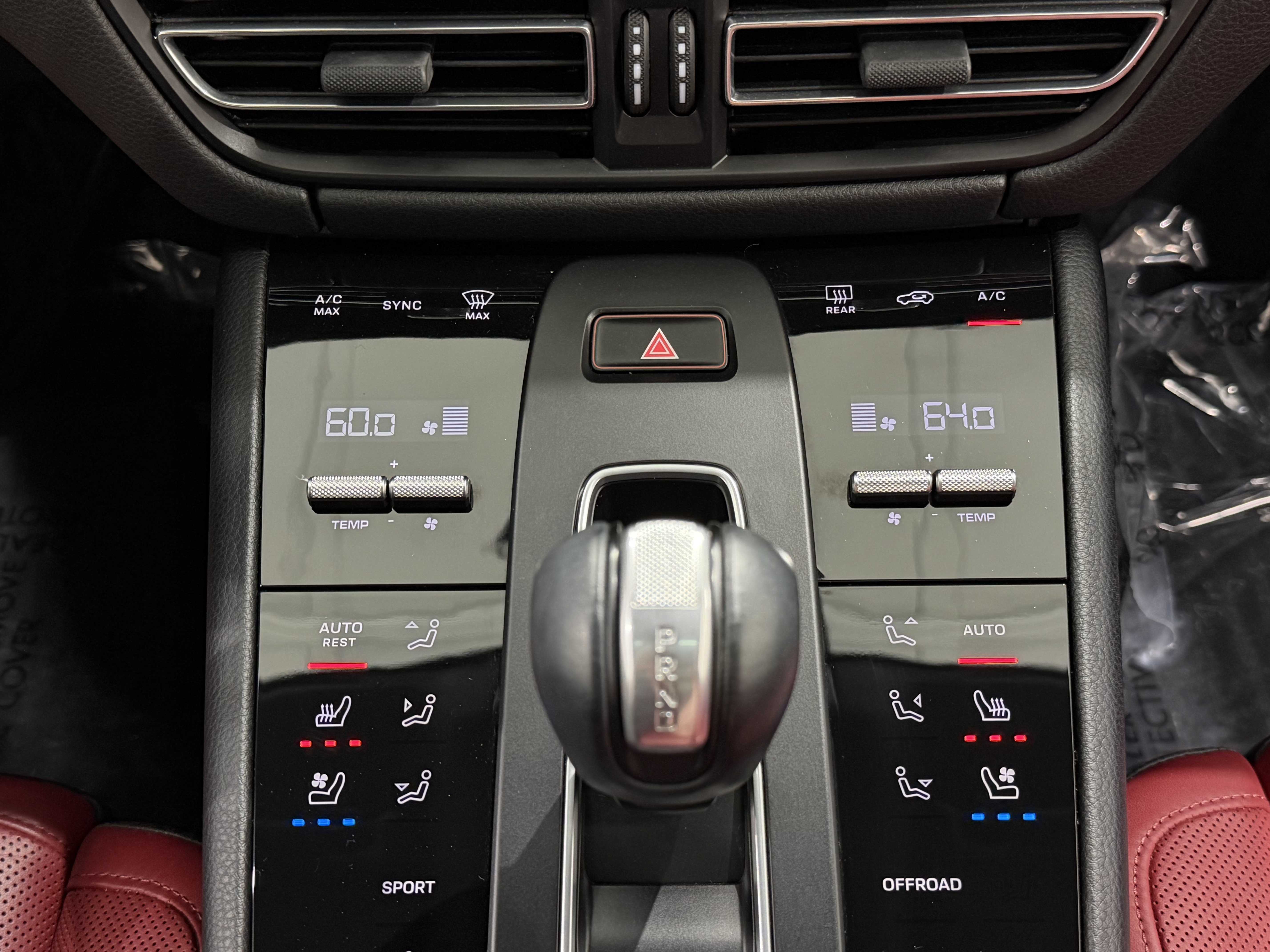 Certified 2023 Porsche Macan GTS AWD/4WD image 43