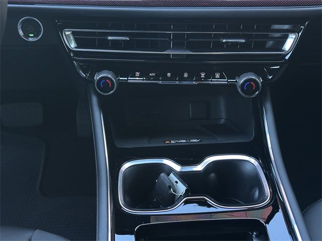 New 2026 Chevrolet Traverse RS image 16