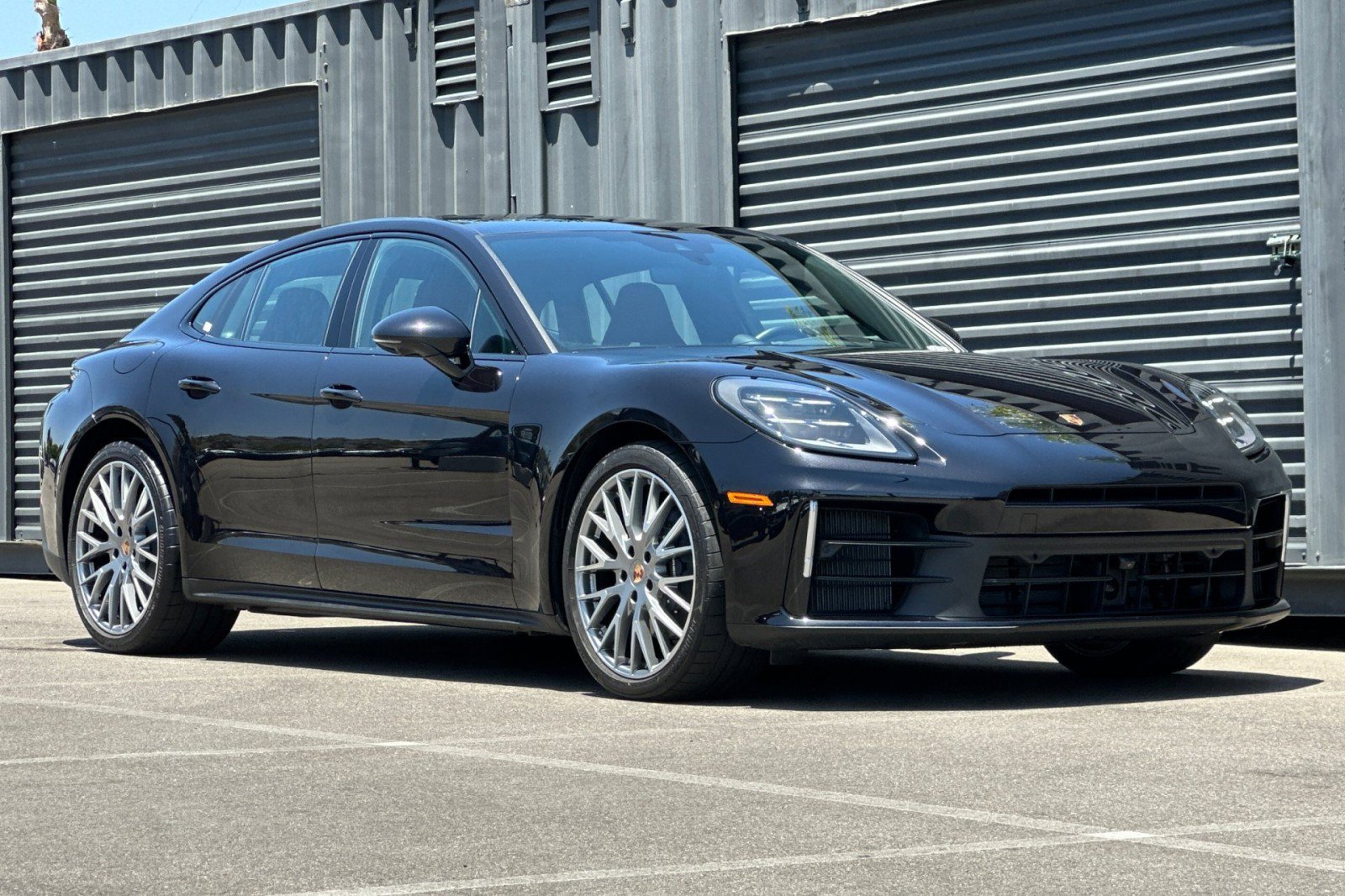 Used 2026 Porsche Panamera image 10