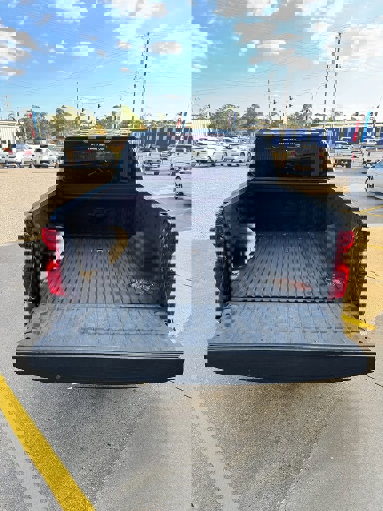 Used 2020 Chevrolet Silverado 1500 LT w/ Texas Edition image 6