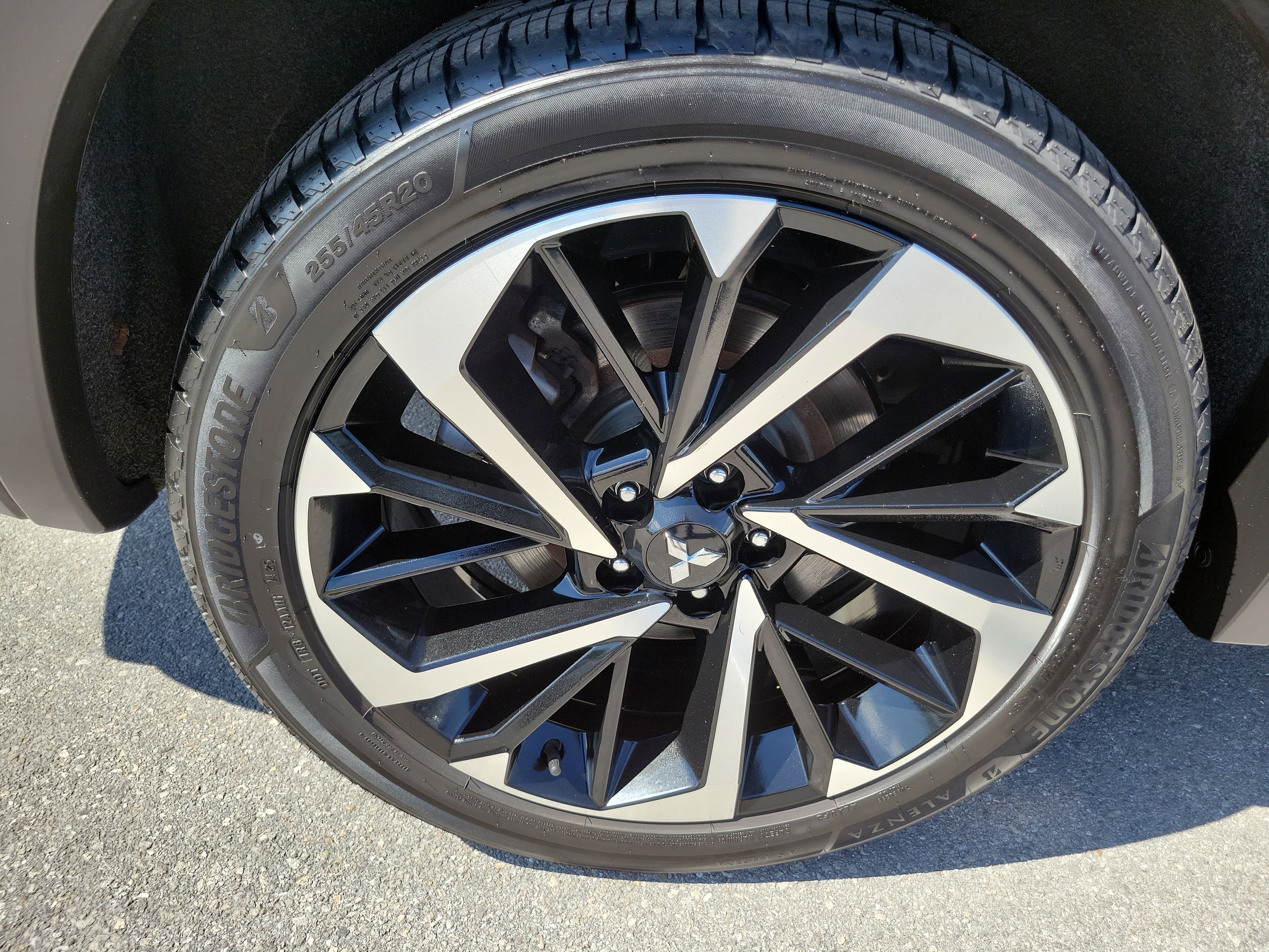 Used 2022 Mitsubishi Outlander SE AWD/4WD image 29