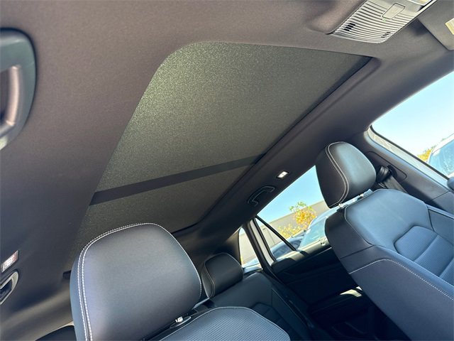 New 2026 Volkswagen Atlas Cross Sport SEL R-Line image 23