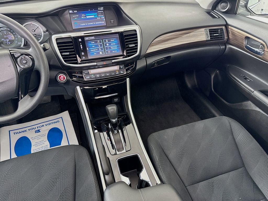 Used 2017 Honda Accord EX image 28