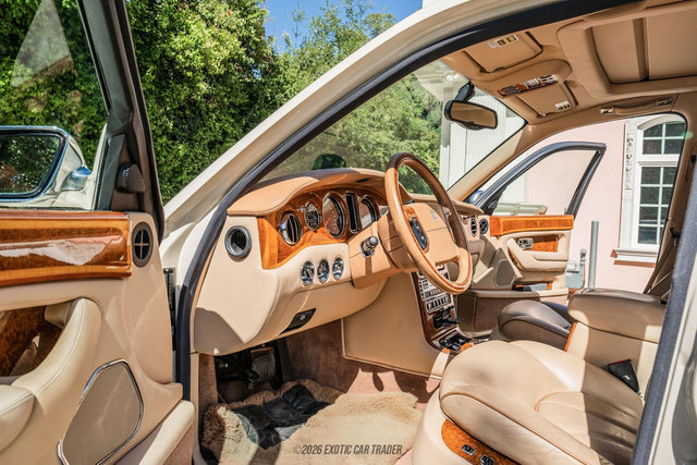 Used 2002 Rolls-Royce Silver Seraph RWD image 25