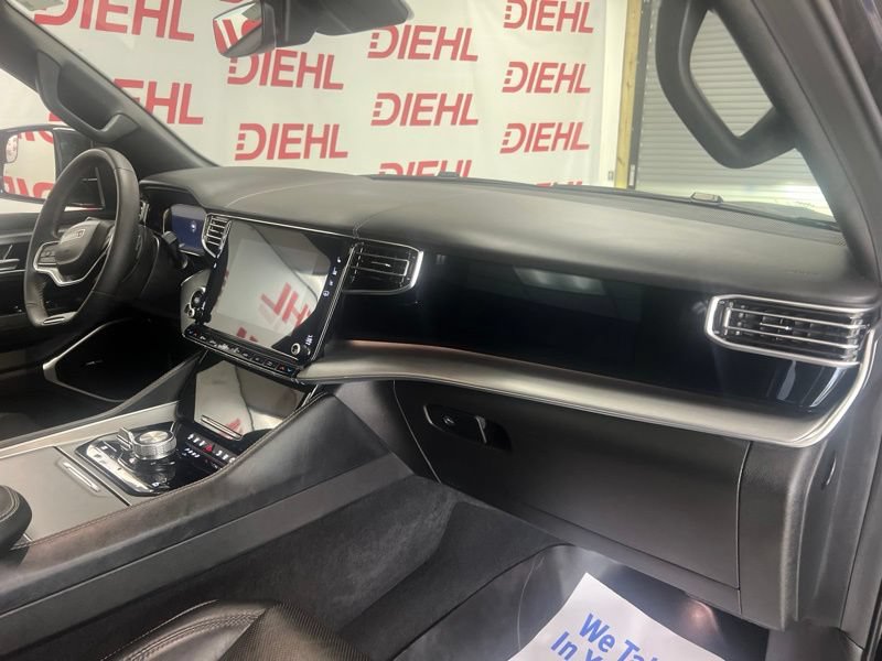 Used 2023 Jeep Wagoneer Series II AWD/4WD image 13